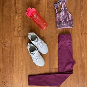 Fabletics Seemless Perforated Leggings